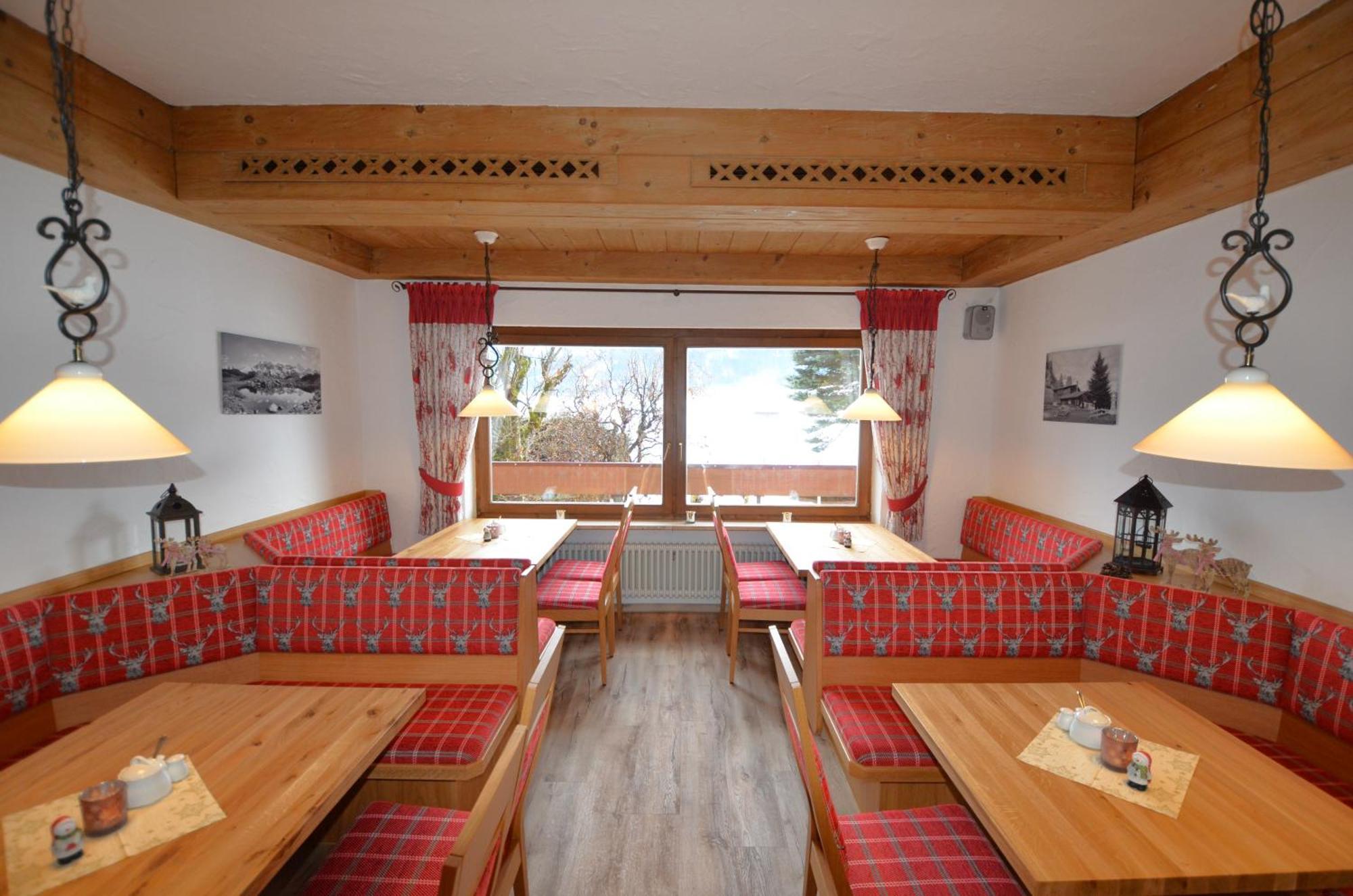 Hotel Cafe Fuggerhof Oberstdorf Exterior foto