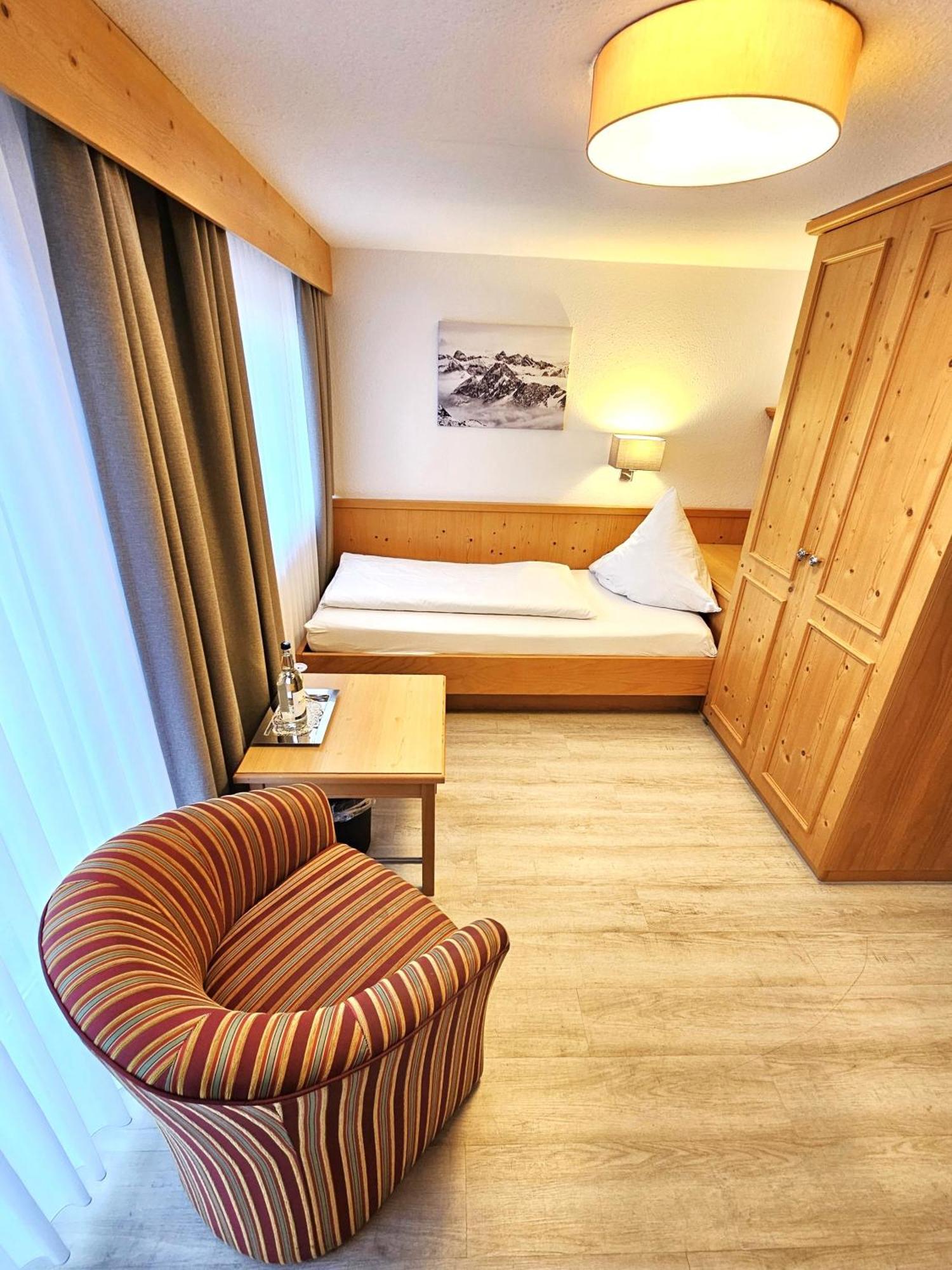 Hotel Cafe Fuggerhof Oberstdorf Exterior foto
