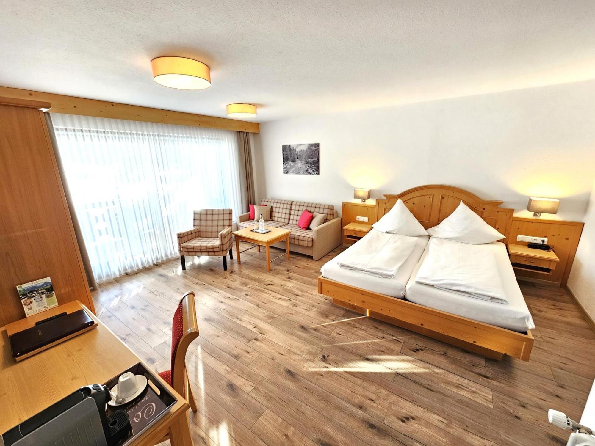 Hotel Cafe Fuggerhof Oberstdorf Exterior foto